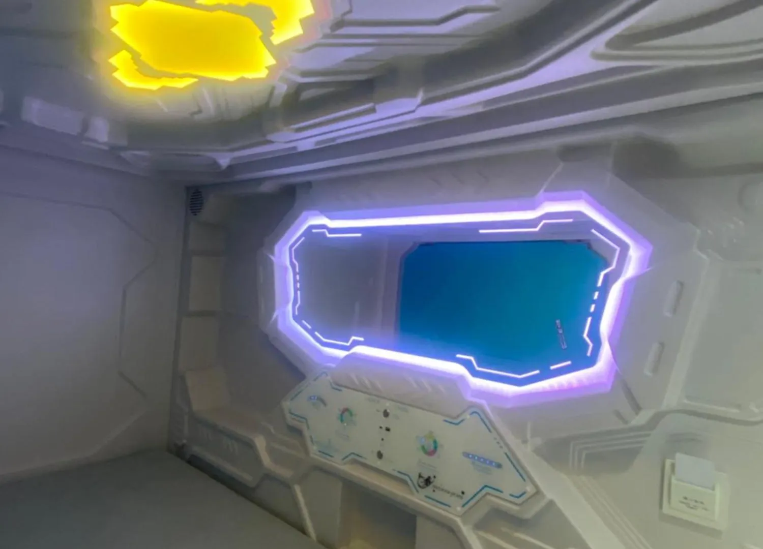 Mermaid Space Capsule Hostel Palermo 0*,