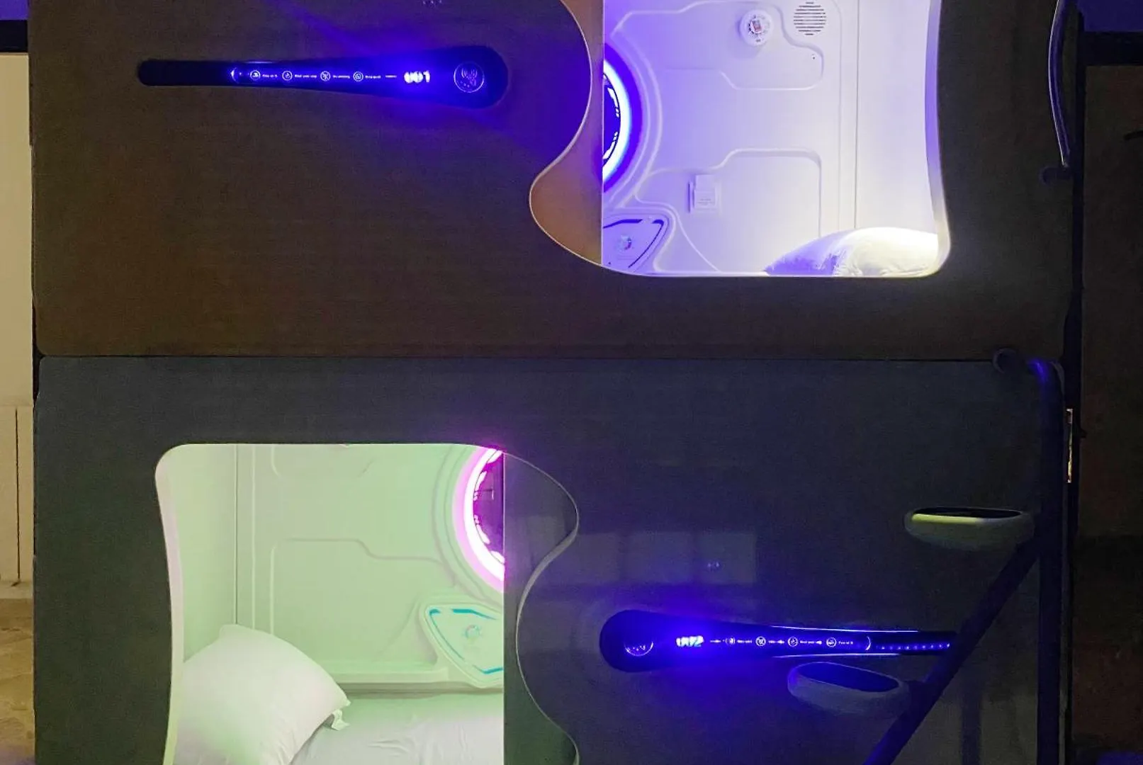 Mermaid Space Capsule Hostel Palermo