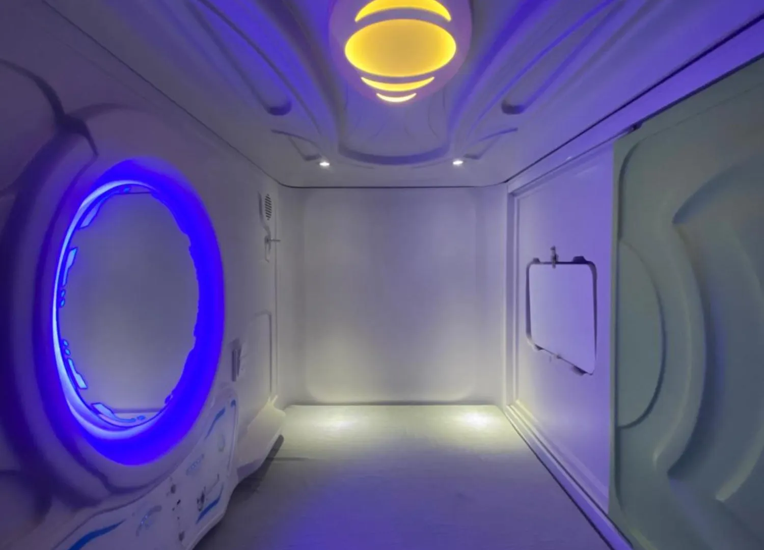 Mermaid Space Capsule Hostel Palermo