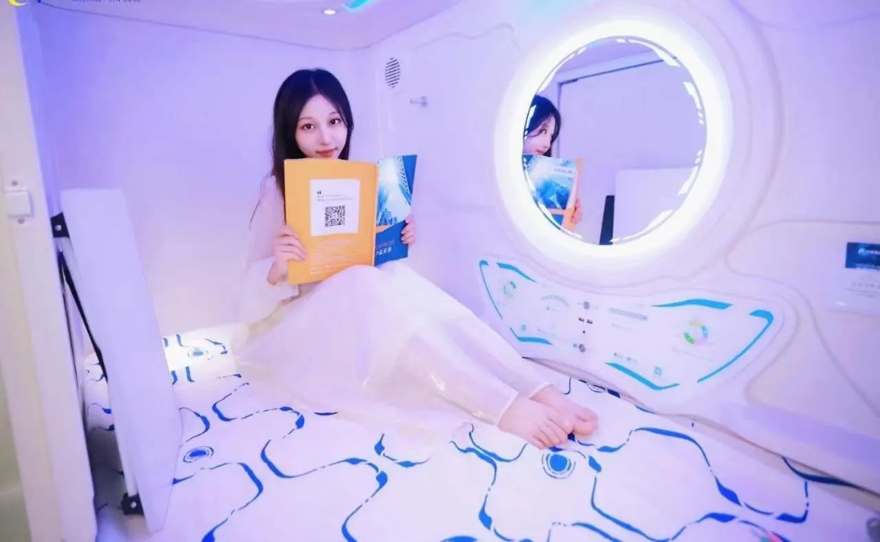 Mermaid Space Capsule Hostel Palermo